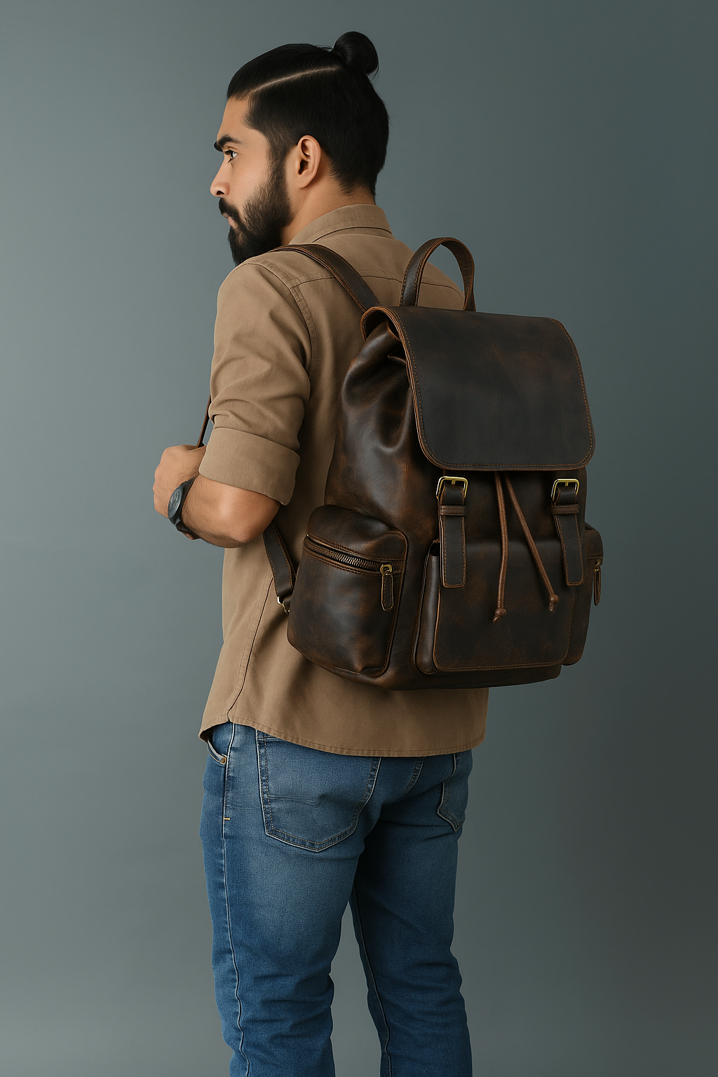 Everest Pro Leather Backpack
